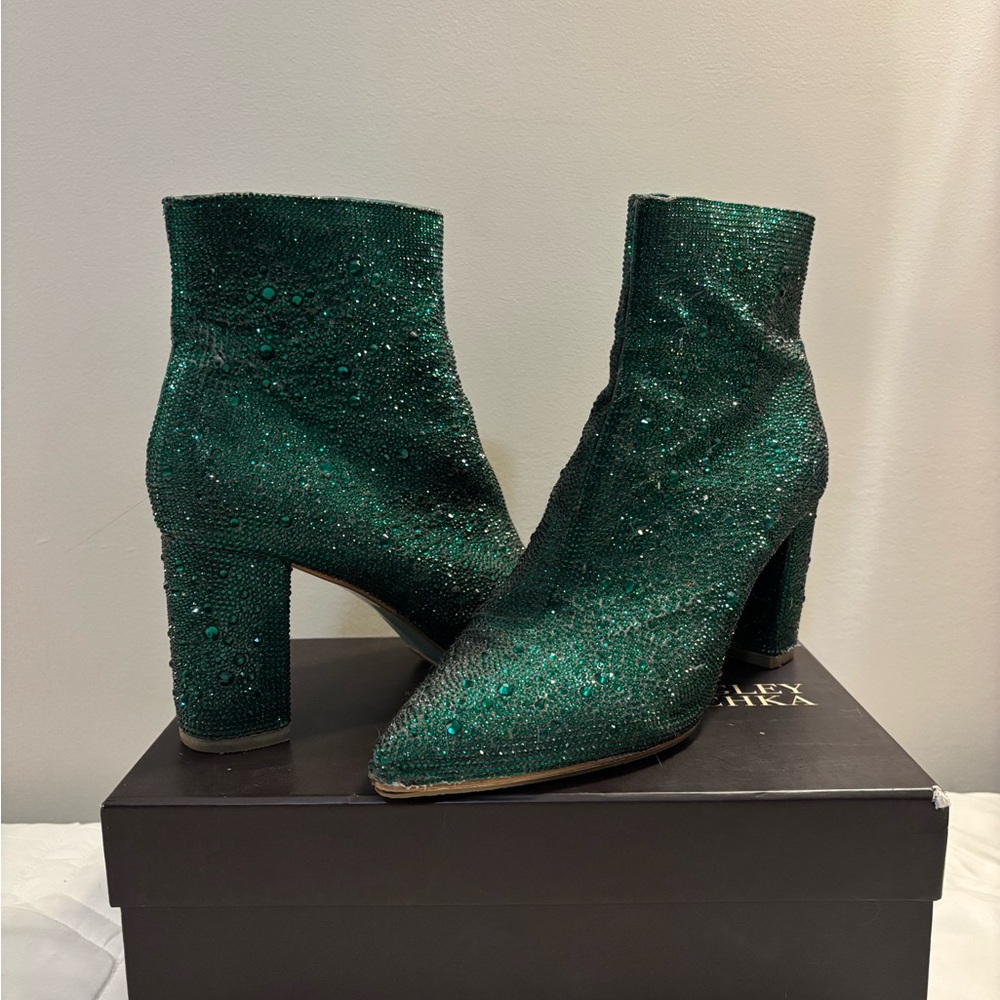 Betsy Johnson sparkly green boots